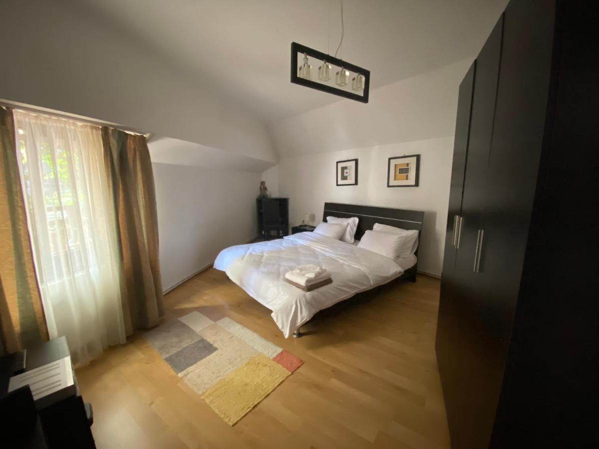 Victoria Gasthaus Rasnov - Charming Vacation House In Rasnov Extérieur photo