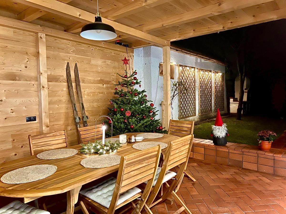Victoria Gasthaus Rasnov - Charming Vacation House In Rasnov Extérieur photo